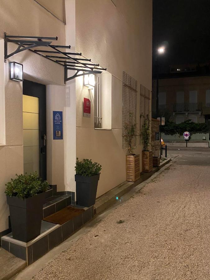 Hotel Une Chambre En Ville Toulouse Luaran gambar